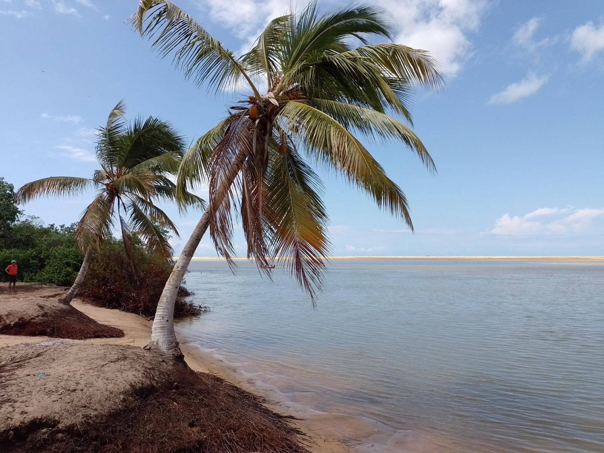 Chale Perto Da Praia Com Duas Suites E Varandao Pacatuba  Eksteriør bilde